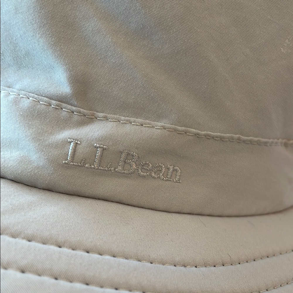 L.L. Bean Tan SunSmart Bucket Hat with Neck Flap and Neck Strap size Large - Picture 9 of 10